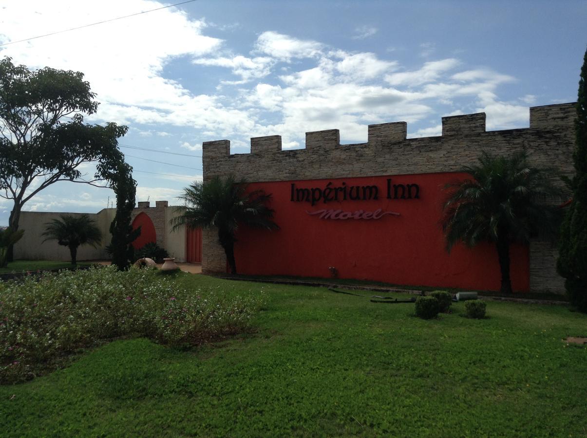 Impérium Inn Motel  Nova Ponte Esterno foto